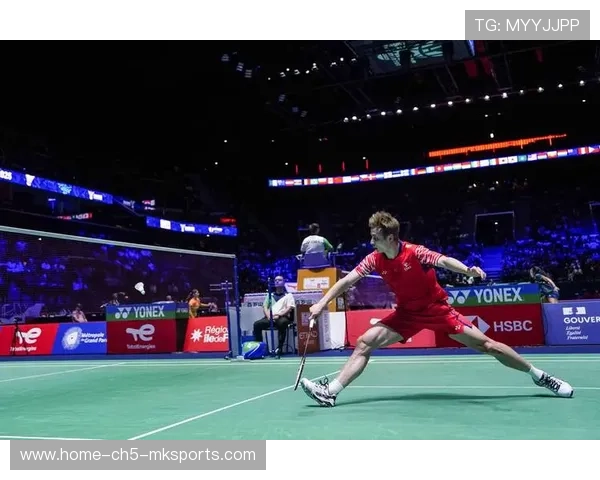 羽毛球后场斜线杀球如子弹，掌握这招，让对手毫无还手之力！